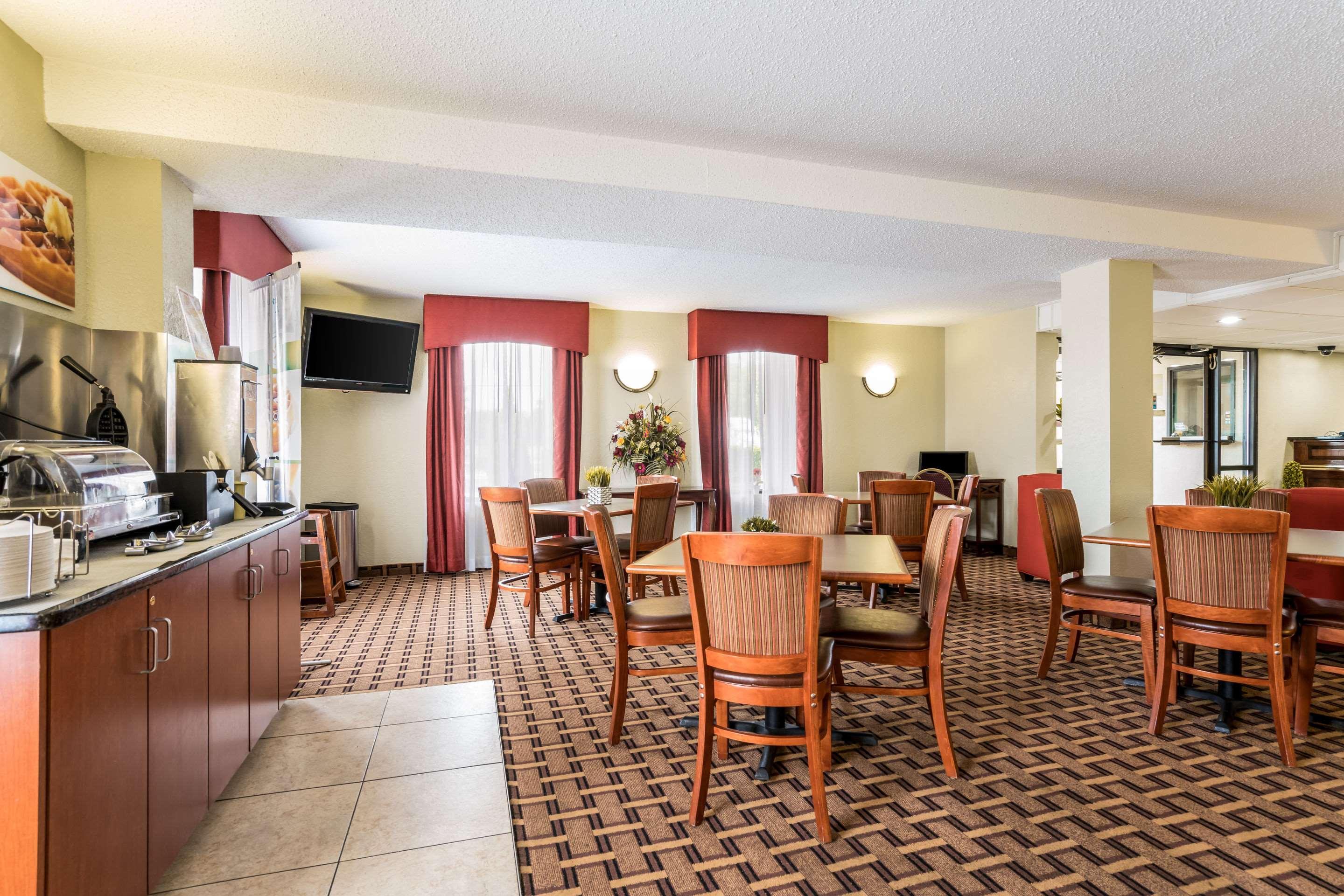 Quality Inn North Battleboro Εξωτερικό φωτογραφία